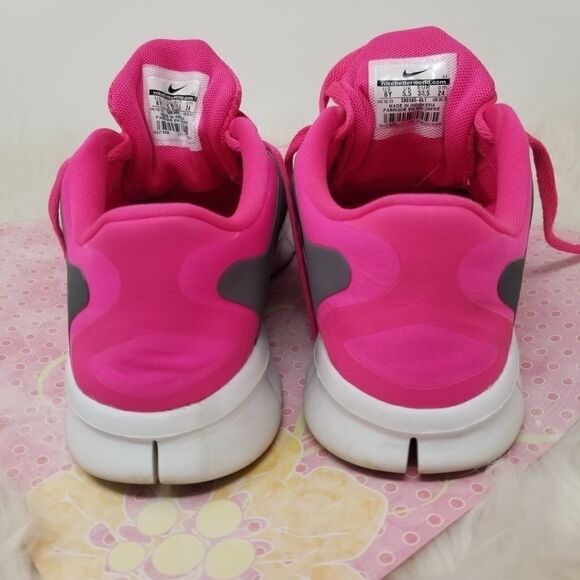 Pink and gray NIKE SNEAKERS. - Picture 9 of 14